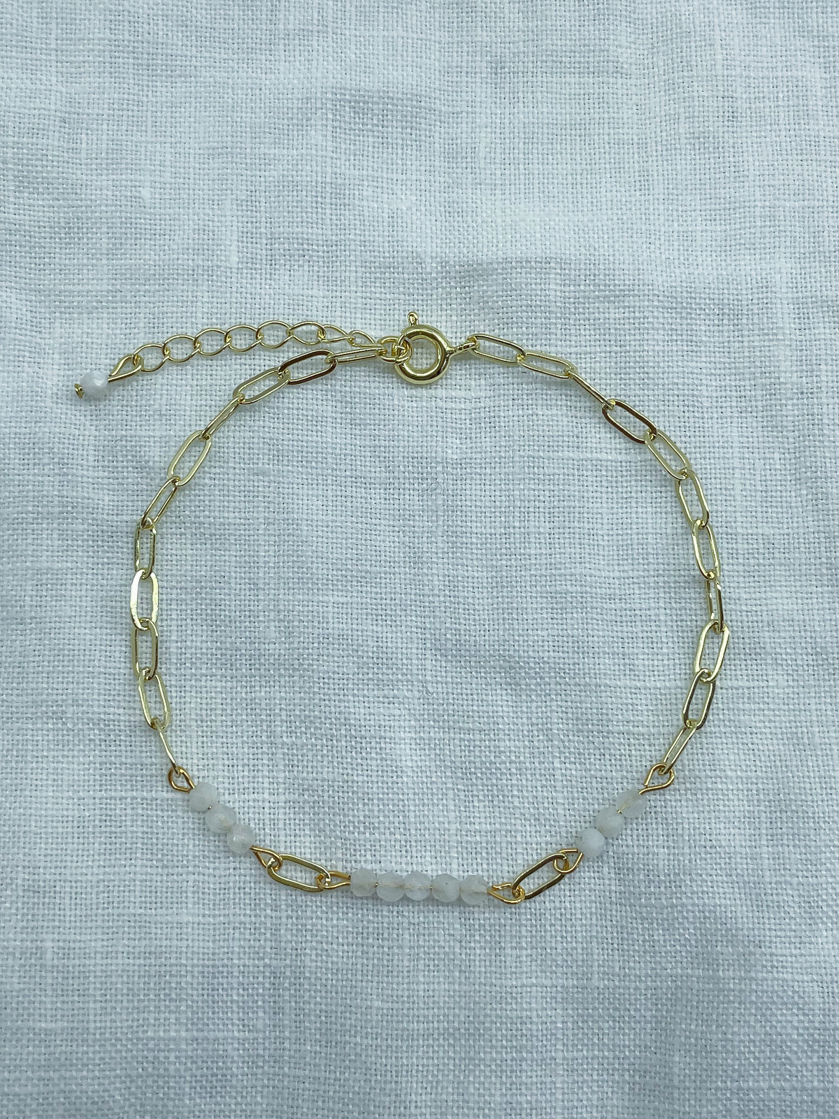 Pure — Bracelet pierre de lune naturelle plaqué or 14k
