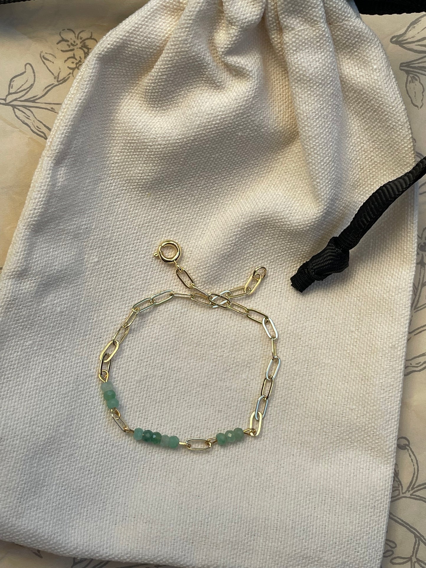 Forêt — Bracelet émeraude naturelle plaqué or 14k