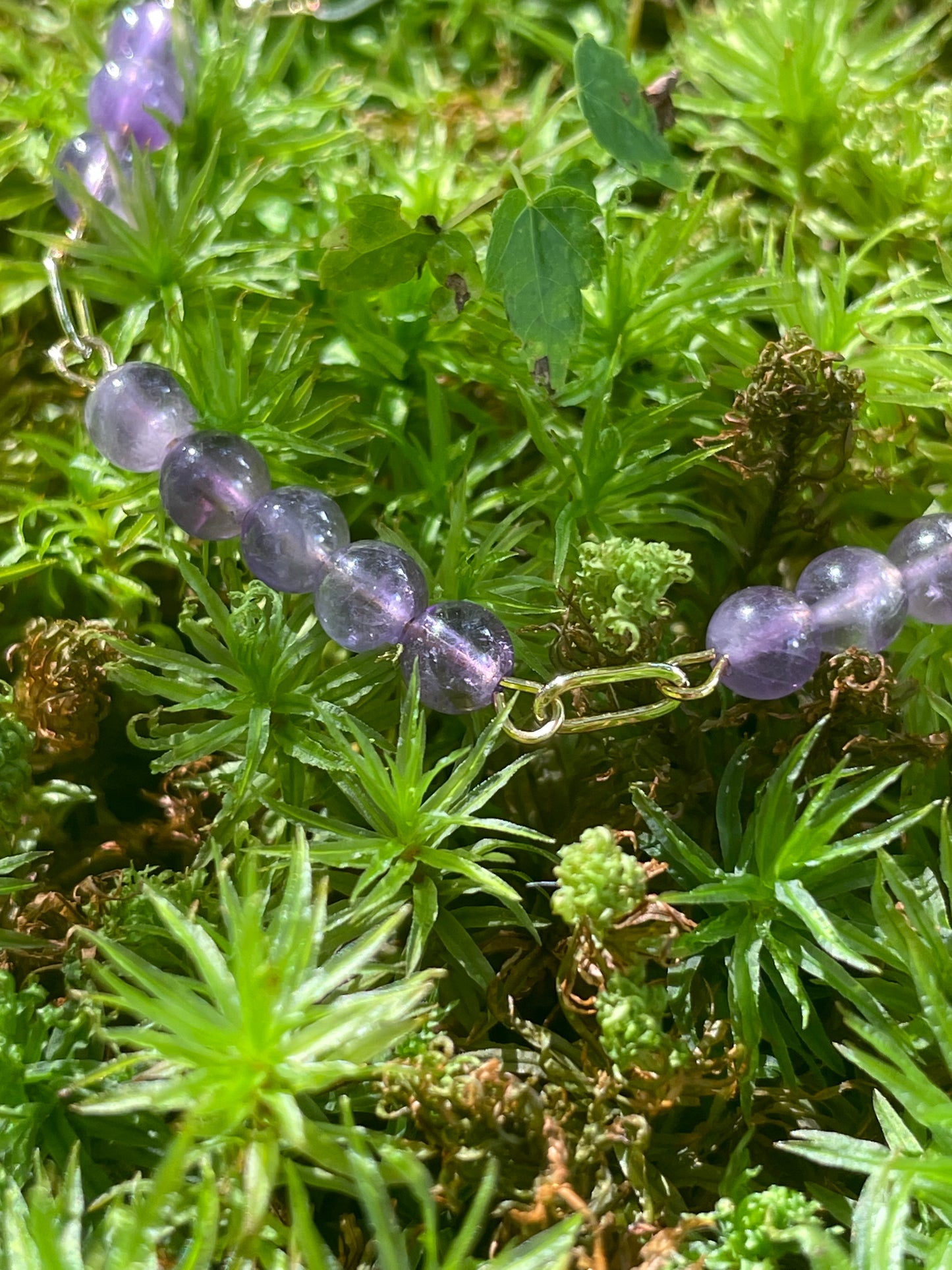Serein — Bracelet améthyste naturelle plaqué or 14k