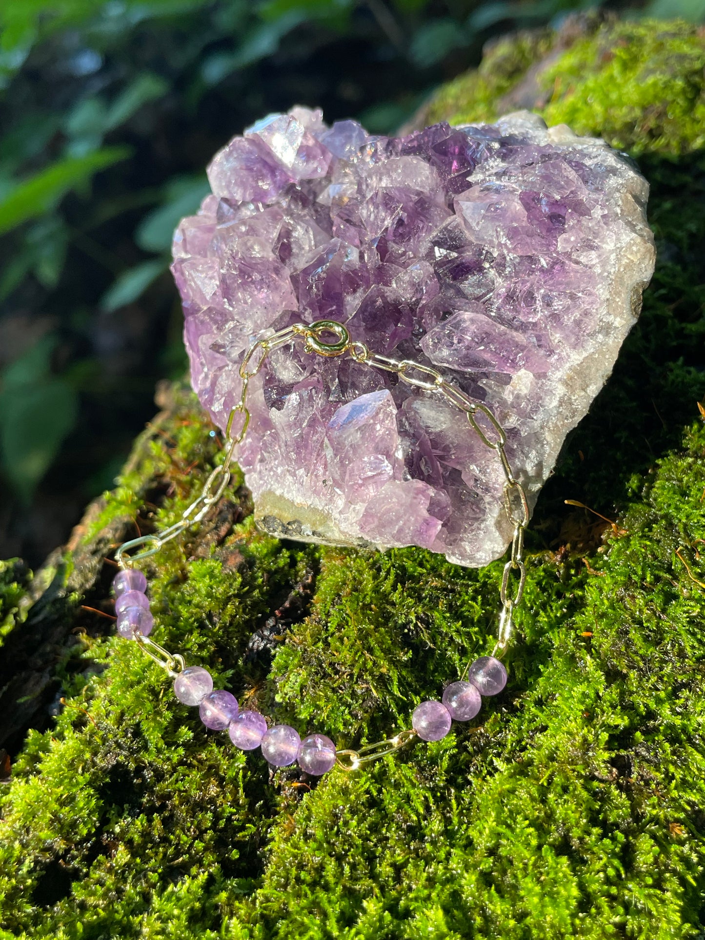 Serein — Bracelet améthyste naturelle plaqué or 14k