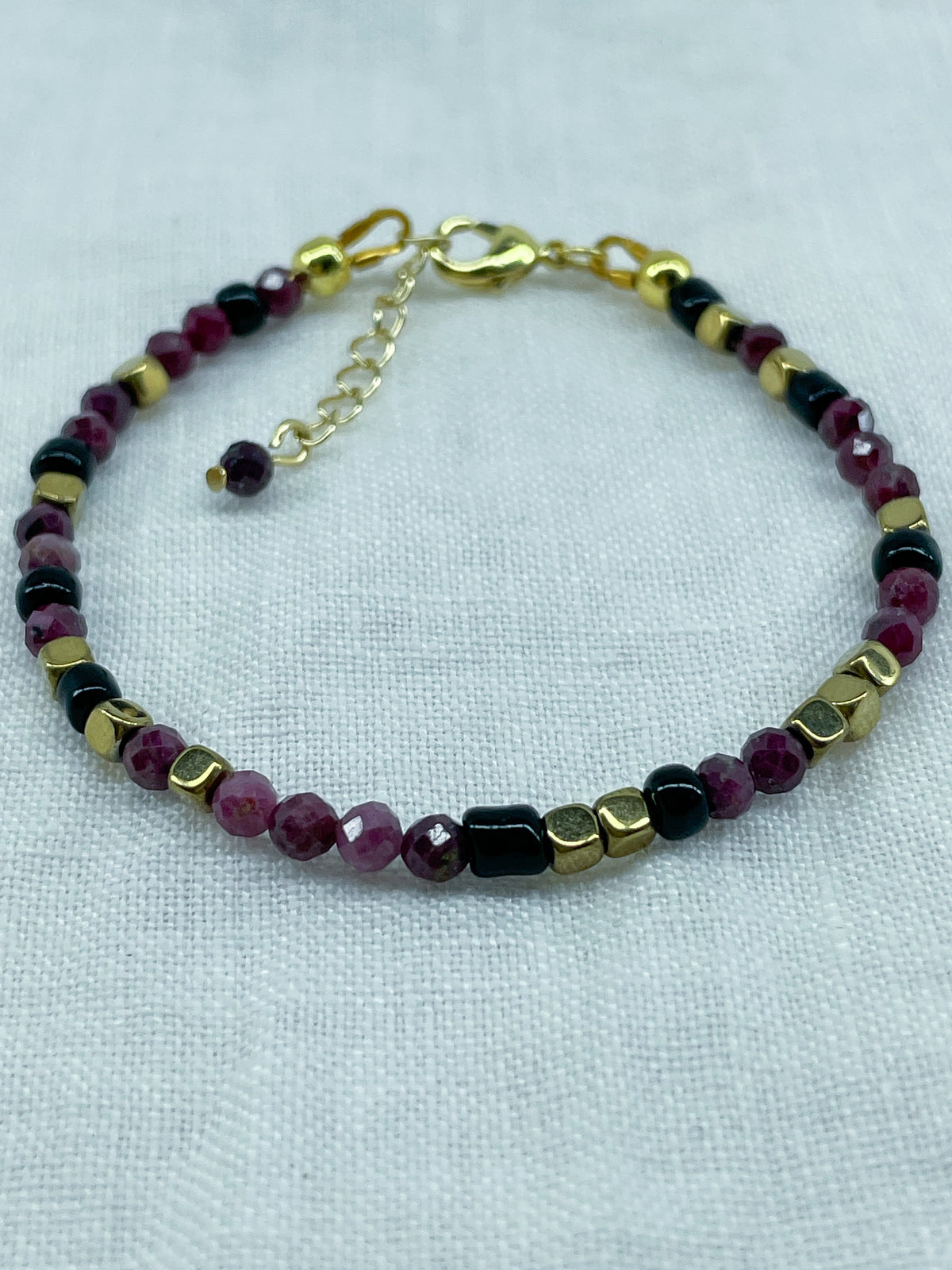 Braise — Bracelet rubis naturel