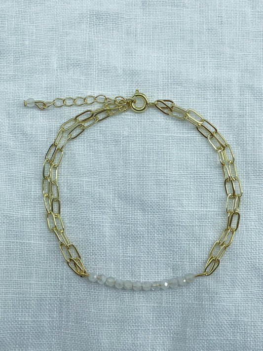 Clarté — Bracelet pierre de lune naturelle plaqué or 14k